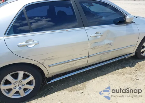 2005 Honda Accord 3.0 Ex from USA, damaged, VIN 1HGCM66535A064270